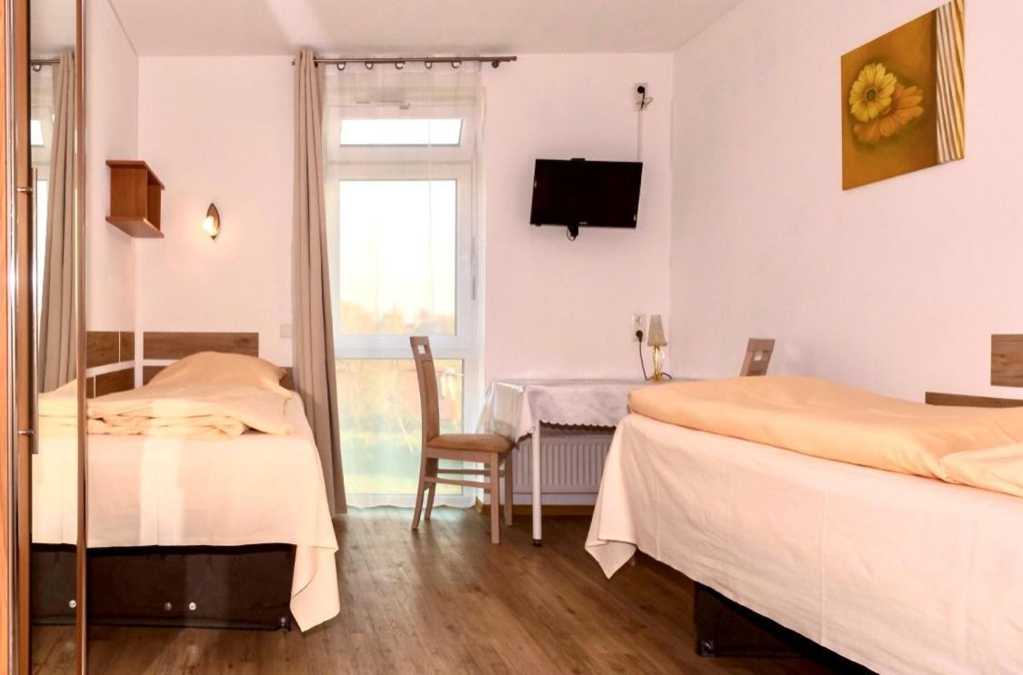 I-Motel Obertshausen Exteriör bild